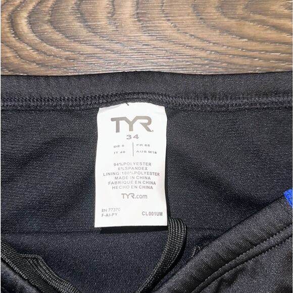 TYR Swim Briefs - Picture 3 of 4